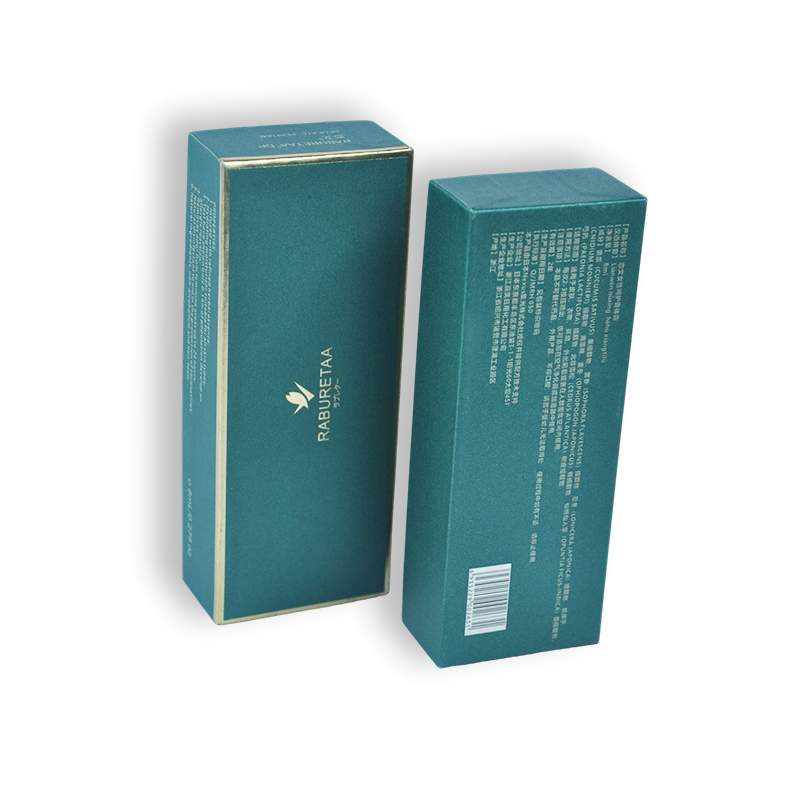 Caja con tapa y base verde con forro.