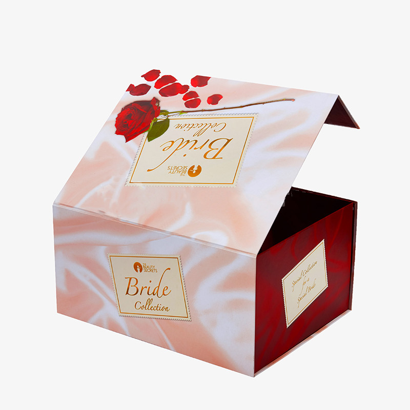 Caja de boda roja plegable con cinta