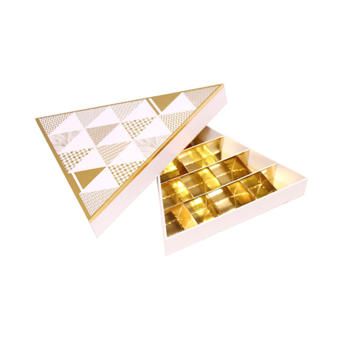 Caja de regalo creativa triangular